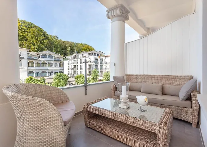 Ostseebad, Sellin, Ruegen, Odin * Sellin (Rugen)